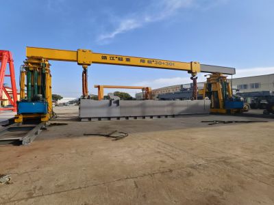 液压龙门吊起重量大，精度高，应用广！